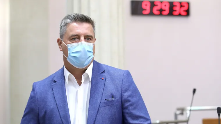 SDP-ovac pozitivan na koronu: S njim su bili &scaron;efica DORH-a, ravnateljica USKOK-a, glavni ravnatelj policije...