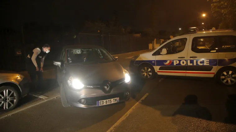 Detalji krvavog popodneva u Parizu: Profesor ubijen jer je djeci pokazivao karikature golog Muhameda