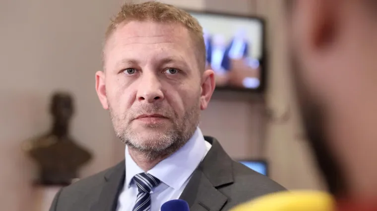 KRIV?&nbsp;'Odgojili smo generacije kojima je pohvalno pucati na policajca koji predstavlja državu'