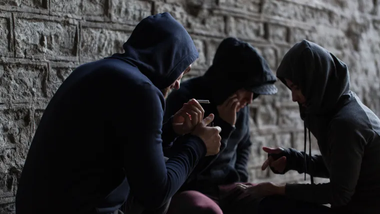 Psihijatar koji radi s mladima upozorava: Djeca počinju piti s 13 godina, a s 14 neki konzumiraju amfetamine