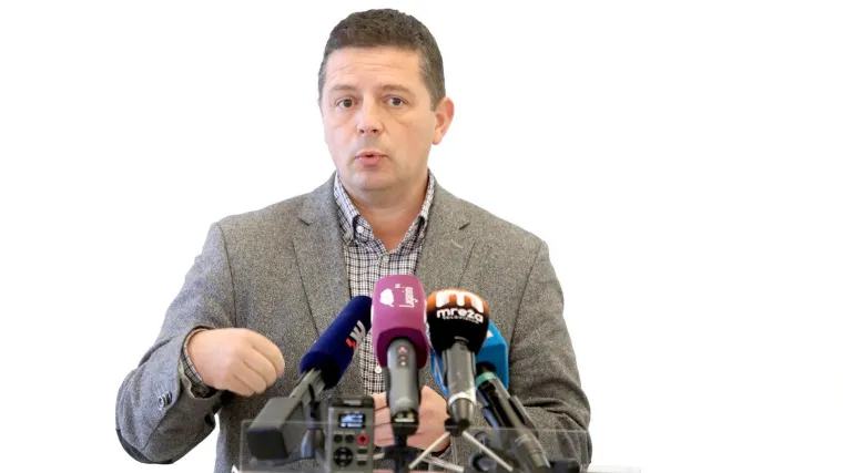 Zastupnik Stojak: 'Zagreb nema novaca, a radi rasipničke politike grad će pasti u financijski ponor'