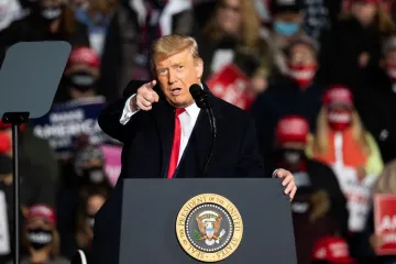 Trump je ocrnio Kinu kao najveću prijetnju svijetu, pokrenuo trgovinski rat, a sad su otkrili da tamo ima otvoren - bankovni račun