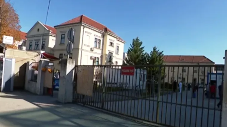 Sisak se dva i pol dana borio i s koronom i s nestankom vode: 'Snalazili smo se s kanistrima kao u 15. stoljeću'