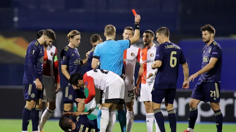 Kapetan Dinama stradao je nakon ovog udarca