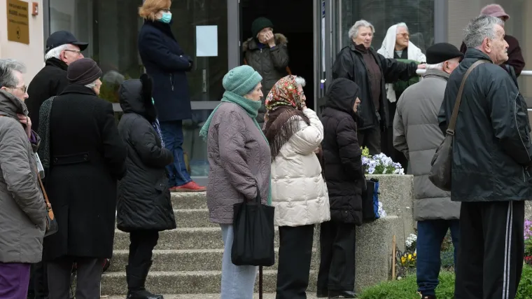 Zaražena su 20 korisnika i tri djelatnika