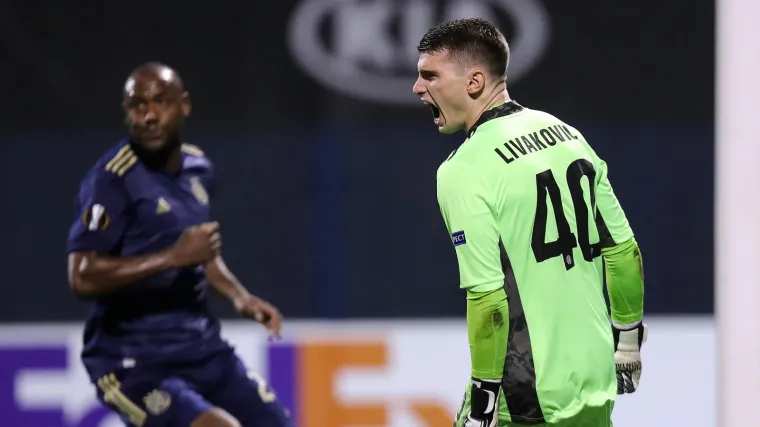 Plavi remijem otvorili natjecanje po skupinama; Livaković obranio penal, imali i igrača vi&scaron;e