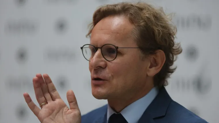 'Budućnost djece ovisi o ovom virusu'