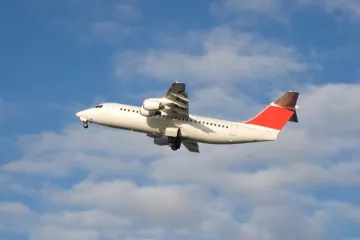 Činilo se da je samo nebo granica za ovu industriju. Kako je došlo do toga da je na koljenima?