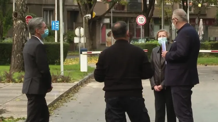 Broj pozitivnih nezaustavljivo raste i stižu nove mjere, a &scaron;to građani kažu na njih