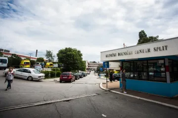 'Moja sestra nije urmla od korone. Nadali smo se čudu, bila je lavica i veliki borac...'