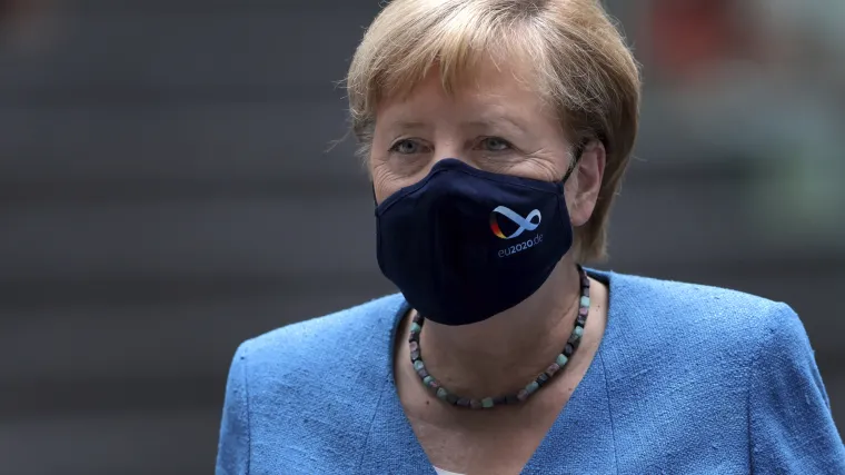 Dok Merkel brani nove mjere Njemačke te kaže da je situacija te&scaron;ka, oporba poručuje: &lsquo;Uveli ste korona-diktaturu&rsquo;