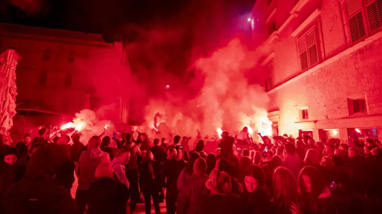 Ovo je Split sinoć. Božinović o proslavi 70. rođendana Torcide: 'To nije bilo najavljeno!'
