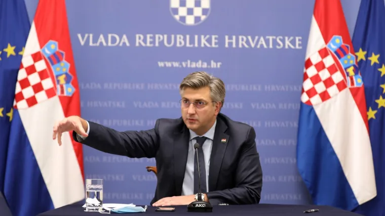 Plenković: 'Iduća godina treba biti tranzicijska godina. Osigurali smo nekoliko važnih poluga za oporavak'