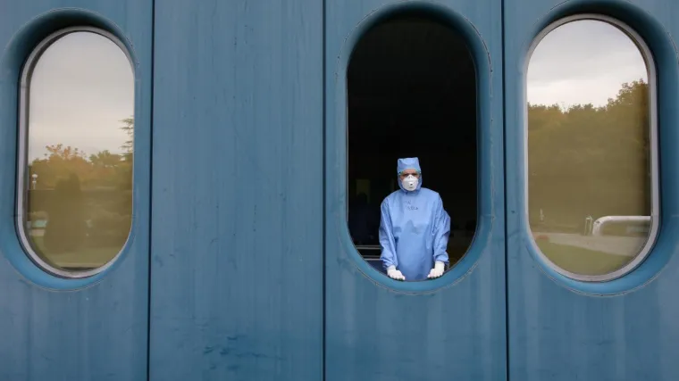 Potresno pismo medicinske sestre iz KB Dubrava: 'Ne bole me rane od maske i odijela, boli &scaron;to moram birati kome ću pomoći'