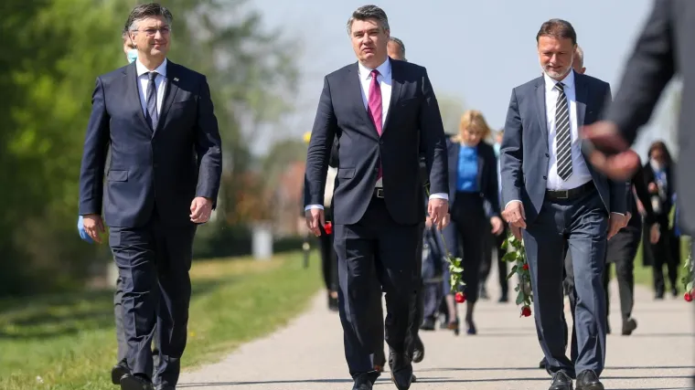 Neobična gesta: Milanović pozvao Plenkovića i Jandrokovića na zajedničko polaganje vijenaca na Mirogoju