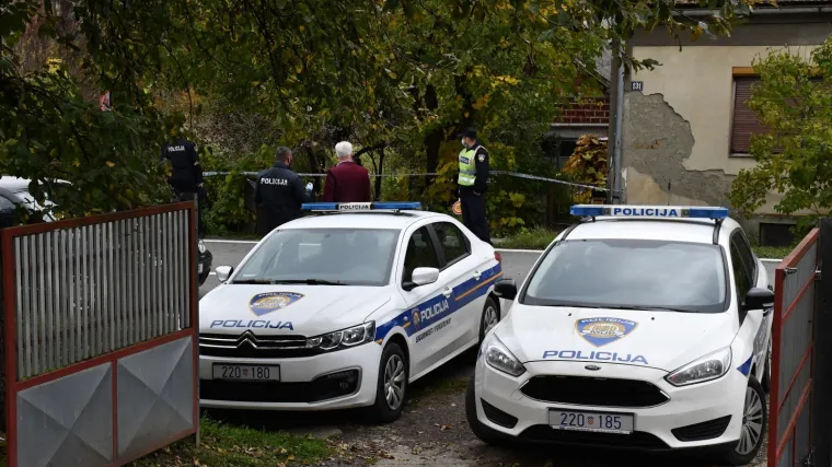 Novi detalji te&scaron;kog ubojstva: Mu&scaron;karac koji je ubio ženu nije imao dozvolu za pi&scaron;tolj, a imao je jo&scaron; oružja