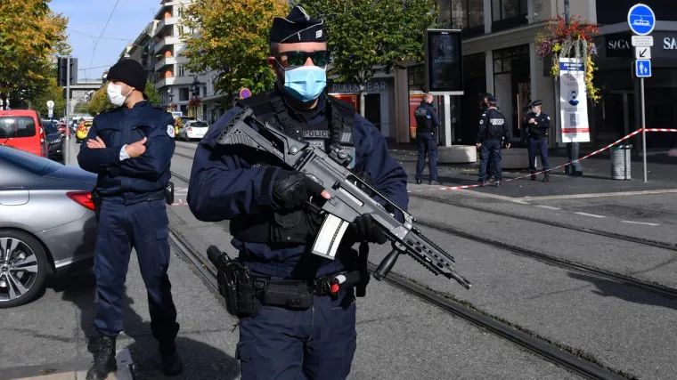 Policija zapucala prema njemu i usmrtila ga