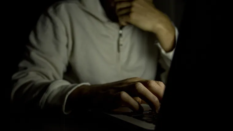 Uhićen pedofil: Imao snimke djece u seksualno eksplicitnom ponašanju i dijelio ih na internetu