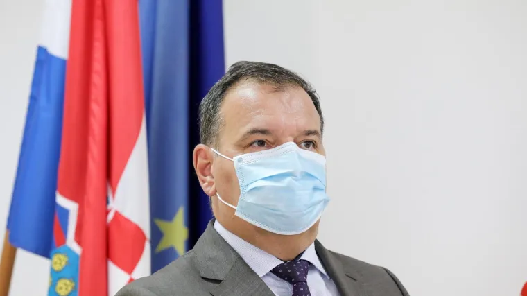 Mu&scaron;karac uhićen zbog prijetnji ministru zdravstva Viliju Bero&scaron;u: Slao mu je poruke...