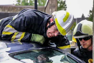 Trojica tinejdžera zavukla se u sušilicu za rublje, morali ih izvlačiti vatrogasci