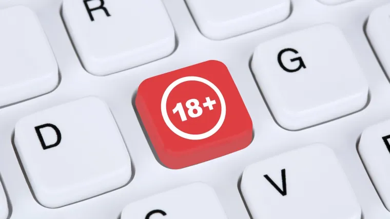 Djevojčici (15) nudio novac za neprimjerene fotografije; Umjesto njih je dobio optužnicu