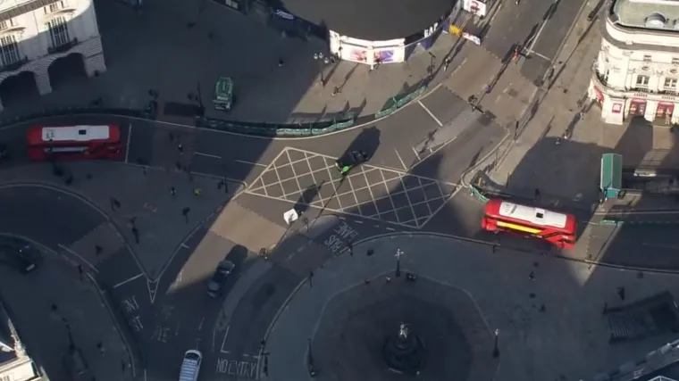 Prvi dan lockdowna u Velikoj Britaniji, evo kako izgledaju londonske ulice i &scaron;to kažu njezini stanovnici