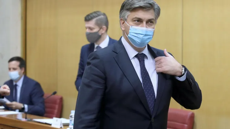 Plenković izjavio da je Vlada krizu dočekala spremna, iznio i koliko očekuje da će ove godine pasti BDP