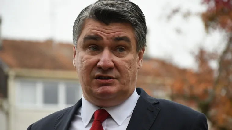 'Uz svo po&scaron;tovanje biv&scaron;em veleposlaniku u Maroku, sjednice VNS-a sazivaju predsjednik i premijer'