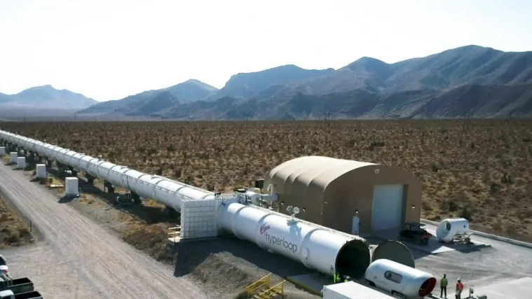 Prvi put u SAD-u putnici prevezeni superbrzim sustavom transporta: 'Vrijeme je za stvaranje vizije budućnosti'