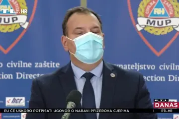 Ivana se tri godine bori s rakom. Ovaj mjesec je umjesto dvije kutije lijeka dobila - jednu: 'Imam za 9 dana tableta, bojim se'