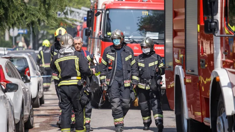 'Čuli smo glasan prasak i odjednom se pojavio crni dim'