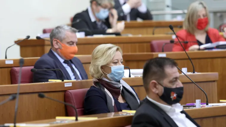 'Na dnu smo Europske Unije po pitanju plaća, satnice i naknada'