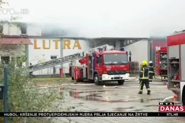 Ugašen veliki požar u skladištu u industrijskoj zoni Sesveta!