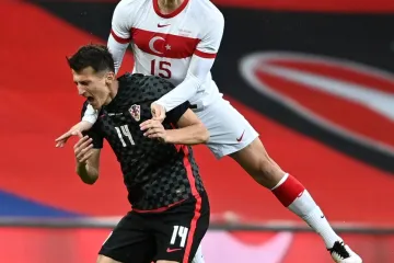 [FOTO] NEUGODNO GOSTOVANJE UOČI DVIJE KLJUČNE UTAKMICE LIGE NACIJA: Pogledajte akciju s utakmice Hrvatska - Turska