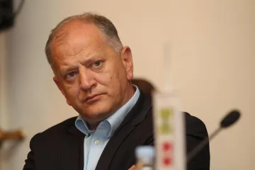 Ravnatelj Klinike Svjetlost opleo po Vladi zbog mjera i izjavio: 'Ovaj virus je pobjegao iz laboratorija'