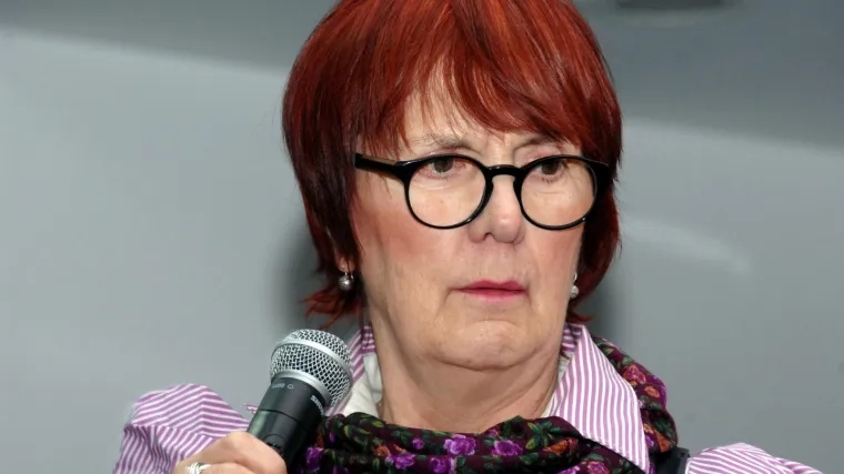 'Na pragu smo izumiranja. Da sam pametna i hrabra - spra&scaron;ila bih sebi metak u glavu '