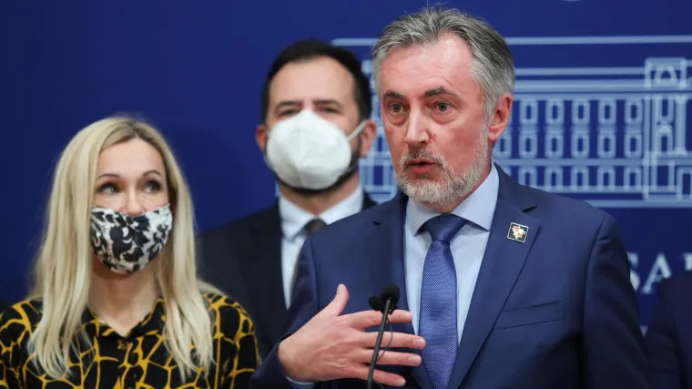 'Ispričavam se &scaron;to sam tada bio član HDZ-a i &scaron;to sam mislio da je Plenković rje&scaron;enje za ovu državu'