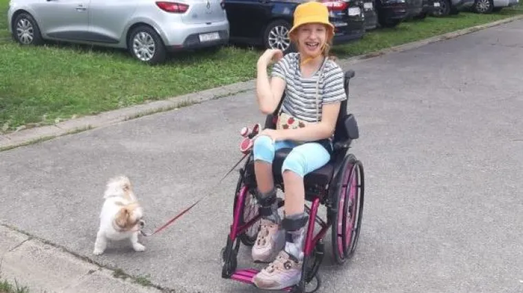 Pomozimo Tonki: Imala je dva moždana udara, rijetku bolest i potrebno joj je liječenje!