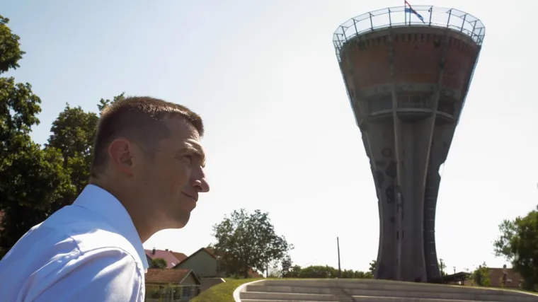 Pupovac i državni tajnik u Vukovaru, Penava ogorčen: 'Ovo je neviđeni skandal!'