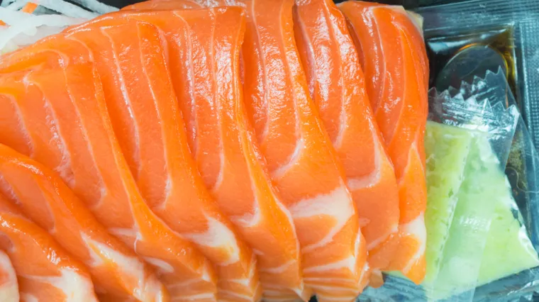 Jeste li ga kupili? Iz trgovina se povlači losos, ima previ&scaron;e bakterija