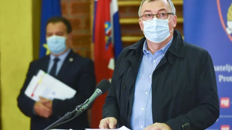 U Hrvatskoj 3251 novi slučaj zaraze; Preminulo je 38 osoba, a na respiratoru je 205 oboljelih