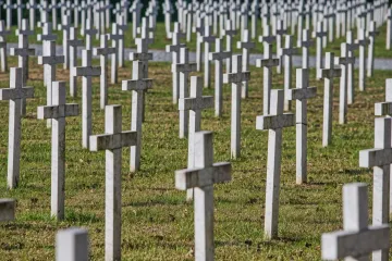 Simbol obrane grada heroja pogođen je s 600 projektila, ali... odbijao se srušiti