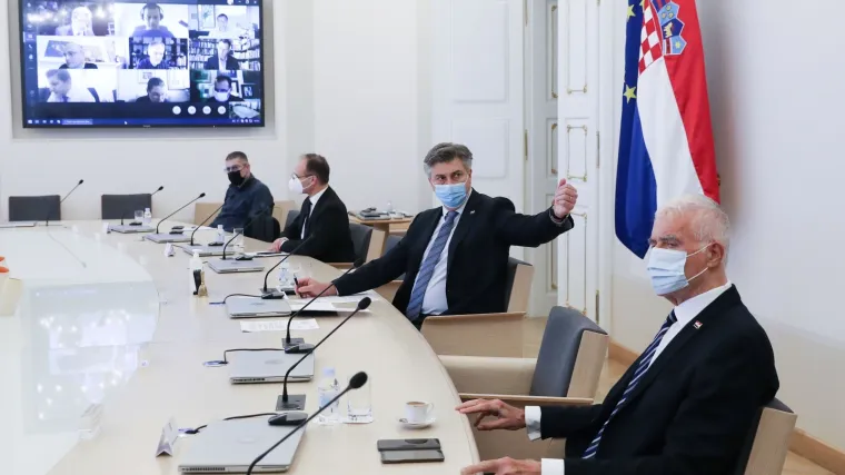 Plenković nakon sastanka Znanstvenog savjeta: 'Svi članovi podržali su mjere koje su danas usvojene'