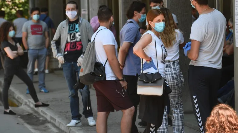 'Srbija je sve bliža zatvaranju, sad smo već u trećem valu'