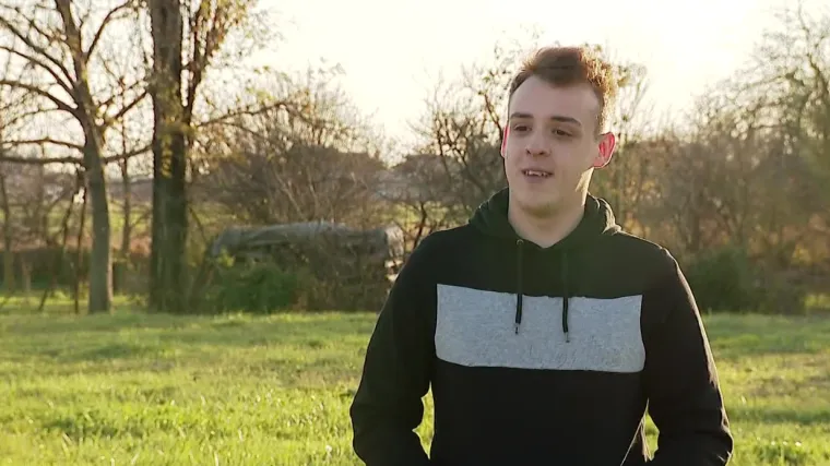 &Scaron;to znači kad vam je srce na desnoj, a jetra na lijevoj strani? Upoznajte mladića zrcalo: 'Ja nisam normalan, ali sam tako naučio živjeti'