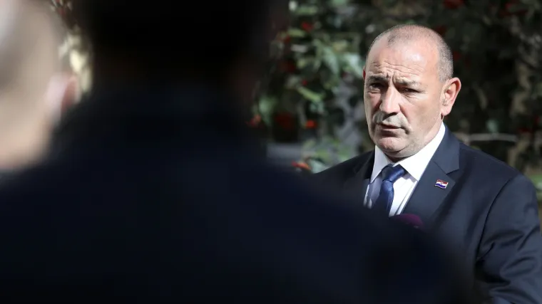 'Ne znam detalje, ali osuđujem &scaron;to se nije pridržavao uputa i mjera Stožera'