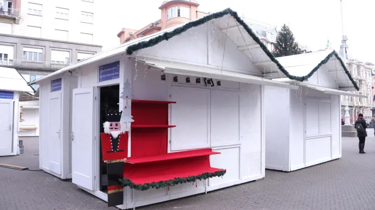 Bez sajmova, gužvi, rekordne potro&scaron;nje, a država u recesiji: Je li koronavirus ukrao Božić?