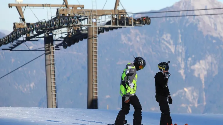 Slovenija će ublažiti stroge mjere protiv korone: Otvaraju &scaron;kole i skija&scaron;ke centre?