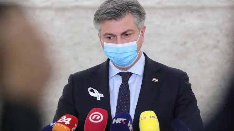 Premijer Plenković je zaražen koronavirusom, ide u izolaciju na 10 dana; Javio mu se Aleksandar Vučić