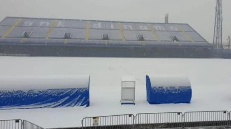 'Prosinac drugi, snijeg na Maksimiru prvi'